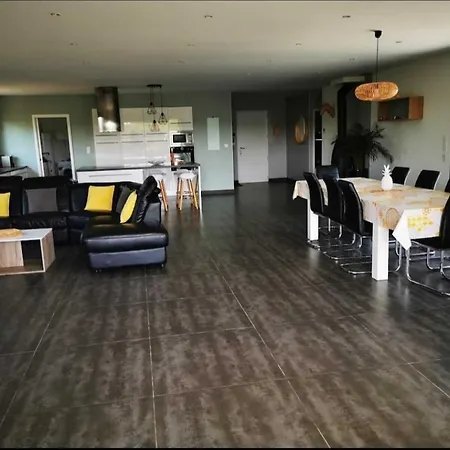Contemporaine
